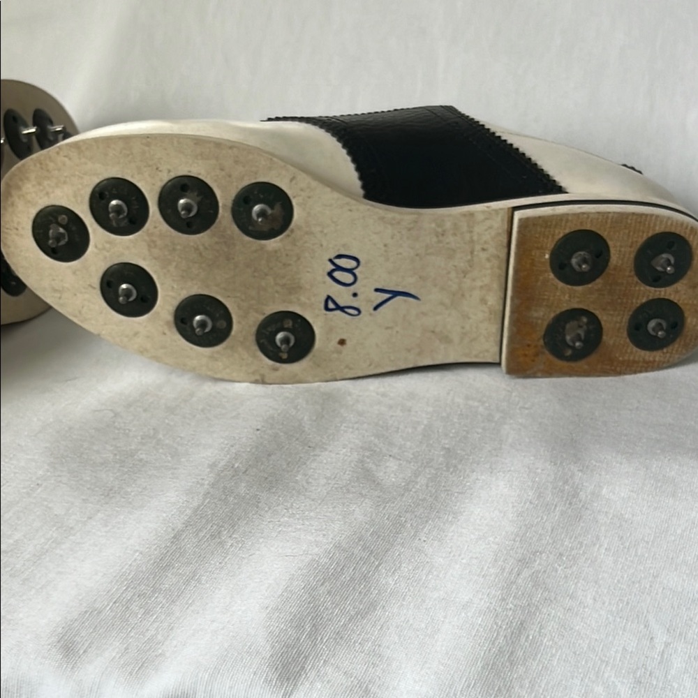 FootJoy Black and White Green-Joys Golf Shoes with Spikes - Picture 6 of 8